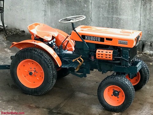 Kubota tractor b6000 - tractor,