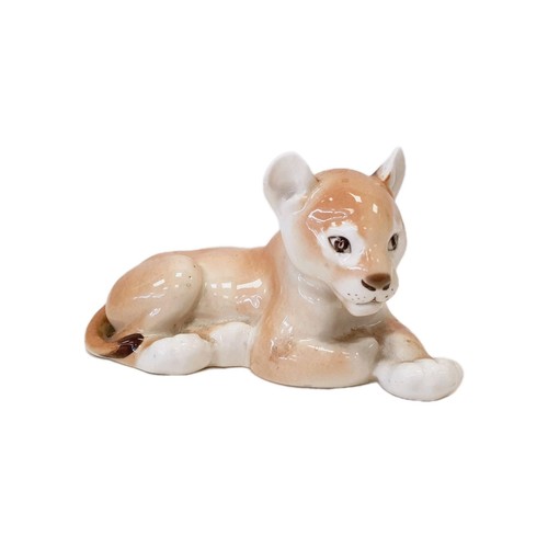 Lomonosov vintage lion cub - lion,