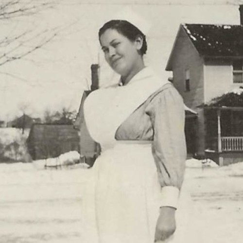 Vintage snapshot photo woman - snapshot,