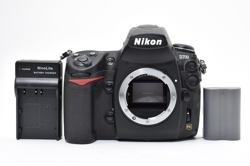 Near mint nikon d700 - mint],