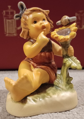 Hummel figurine sunflower - hummel,