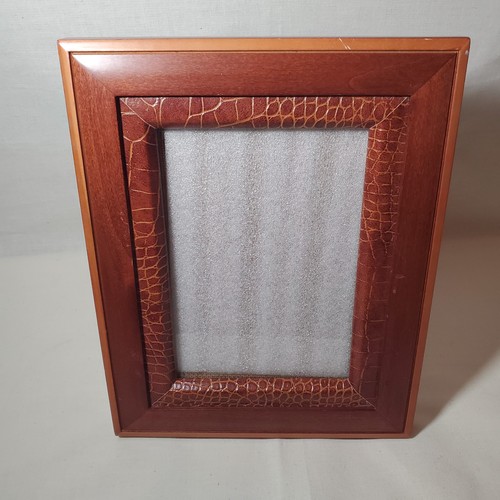 Interior accents 5x7 wood - interior,