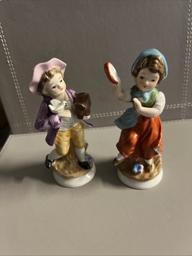 Boy girl figurine porcelain - girl,