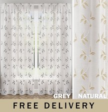 Oasis Embroidered Leaf Design