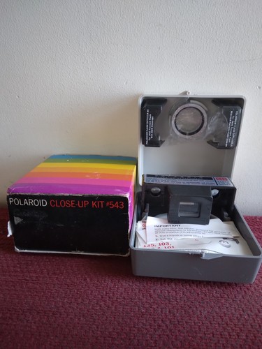 Polaroid close kit 543 - polaroid, up