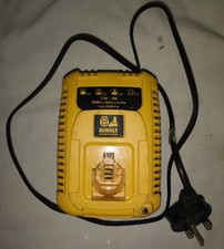 Dewalt DE9135 Battery Charger 7.2V-18V NIMH + NICD + Li-Ion