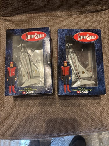 Captain scarlett die cast - captain,