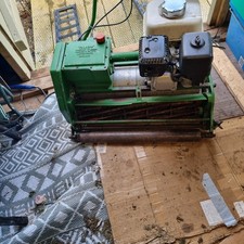 Lloyds Paladin Fine Cut Mower