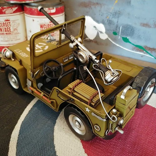 Vintage tin toy car army - car,