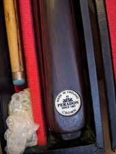 PERADON CROWN 2 PIECE SNOOKER CUE rare  ~9mm tip, heavy 19 oz, hardly used