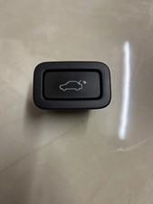 VOLVO V70 Tailgate Switch  30739237AA 