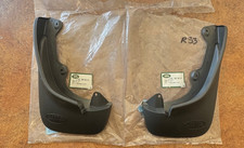 NEW GENUINE LAND ROVER FREELANDER 1 FRONT MUDFLAPS - CAS100740LDA CAS100750LDA