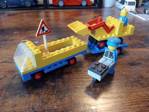 Vintage lego 692 road repair - lego,