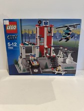  Lego 7892 City Hospital incl box, minifigures and instructions, Almost Complete