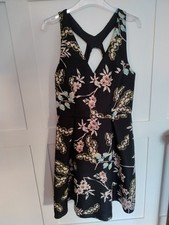 Oasis Oriental Jacquard Floral