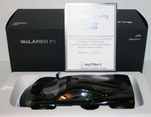 Autoart 76002 mclaren - 1/18,