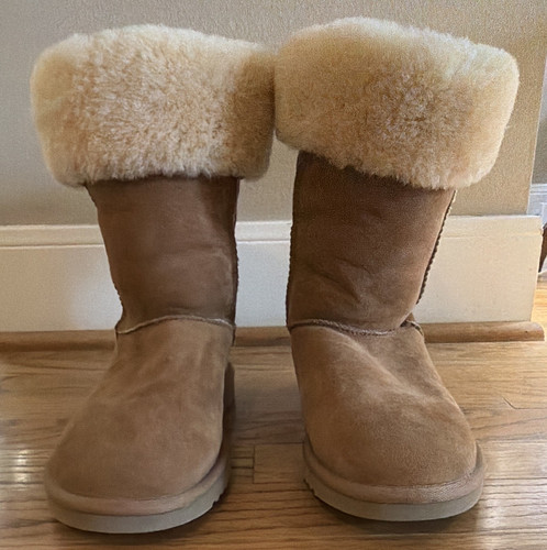 Nwb ugg classic tall 5815 - ugg,