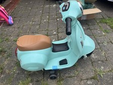 Mini Vespa Scooter 6V Electric Ride On Kids Outdoor Toy Battery Motorbike Used