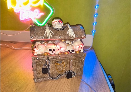 Decorative pirate treasure - decorative,