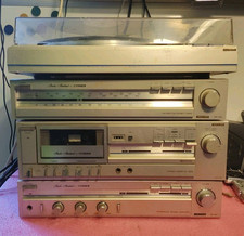 FISHER STEREO TURNTABLE CASSETTE DECK AND AMPLIFIER STACKS SYSTEM MT 100, CA 100