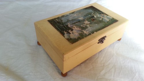 Vintage musical wooden - vintage,