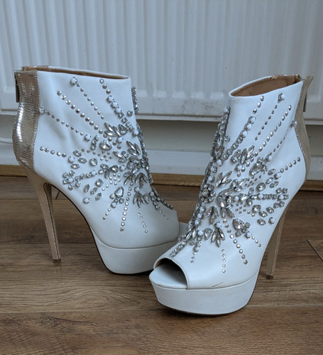 Cost river island - island, sexy