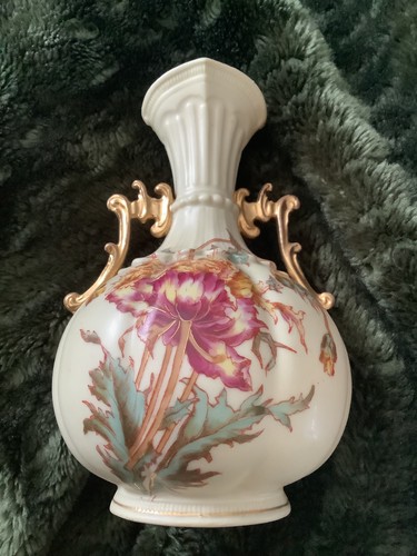 Antique royal rudolstadt vase - rudolstadt,