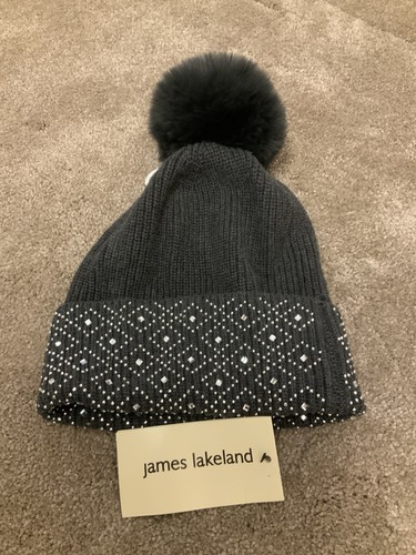 Stunning james lakeland - james,
