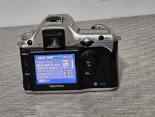 Vtg Pentax ist D DSLR Camera