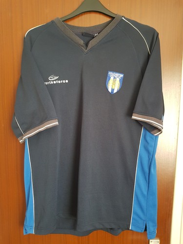Colchester united football - colchester,