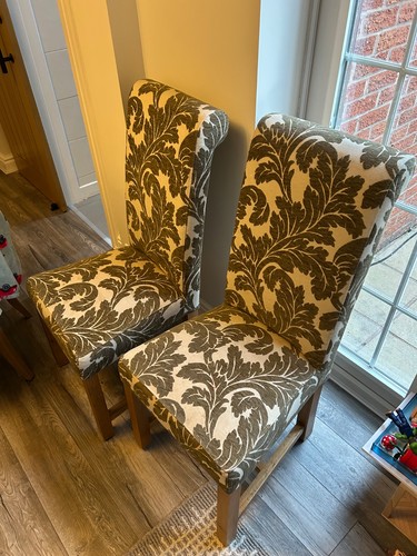Oak dining chairs - ,