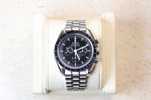 Box papers 2021 - papers, omega