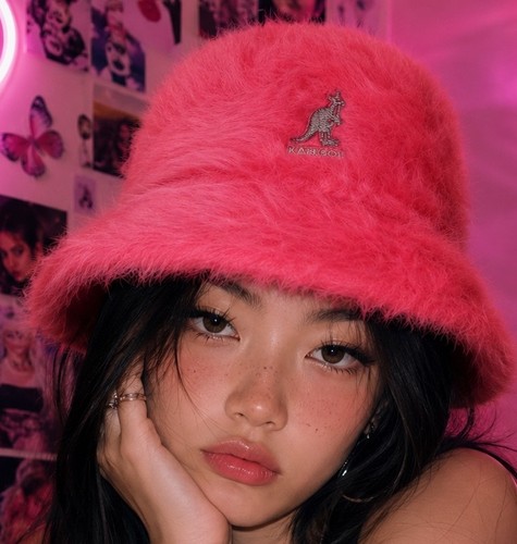 Vintage kangol fuzzy hot - kangol,