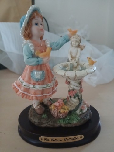 Juliana collection figurines - collection,