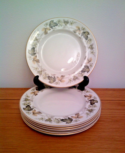 Royal doulton larchmont - royal,