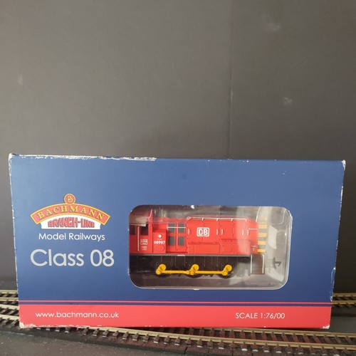 Bachmann class diesel - class, 08