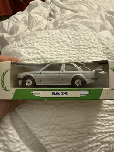Corgi bmw 325i diecast - corgi,
