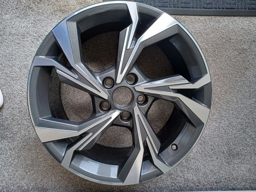 Audi alloy wheel - 18",