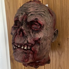 ZOMBIE SEVERED HEAD LATEX LIFE