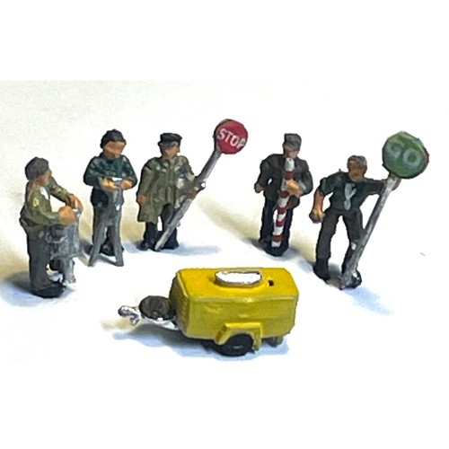 Road repair crew - road,