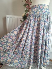 STUNNING! VINTAGE LAURA ASHLEY