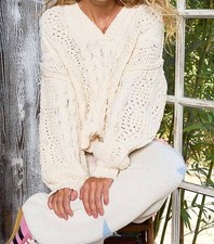 Pol V-Neck Semi Cropped Top