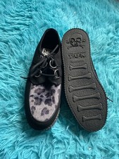 Tuk Vegan Black & Gray Leopard