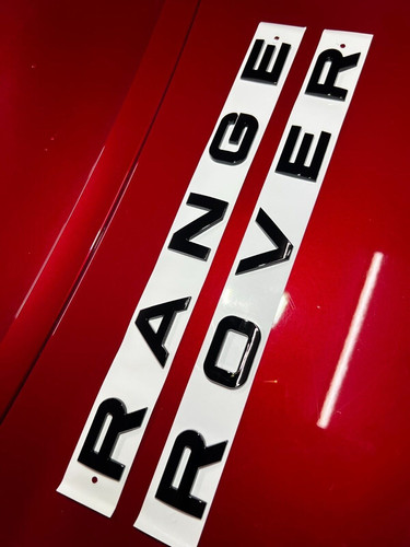 Range rover badge front - 3d,