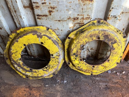 Tractor wheel centres ford - tractor,