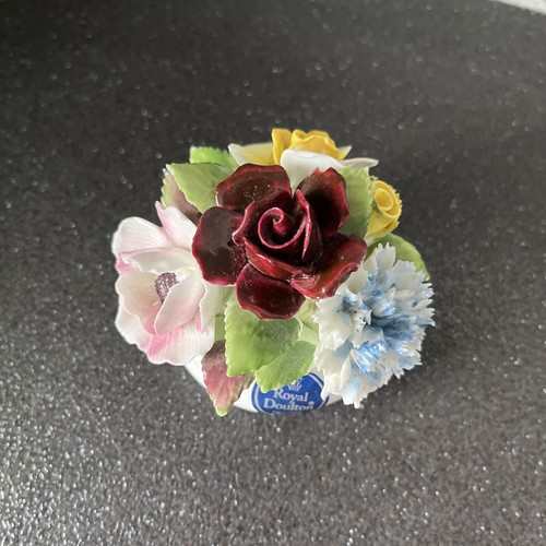 Royal doulton hand painted - royal,