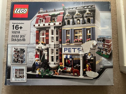 Lego modular series pet shop - modular,