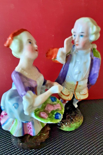 Porcelain figurines conta - porcelain,