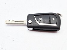 TOYOTA YARIS MK4 XP210 2