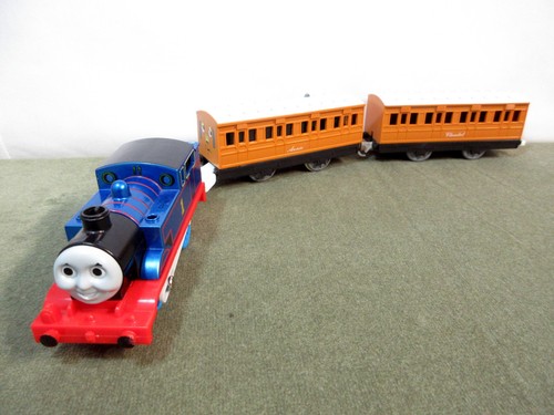Tomy trackmaster steam along - tomy,